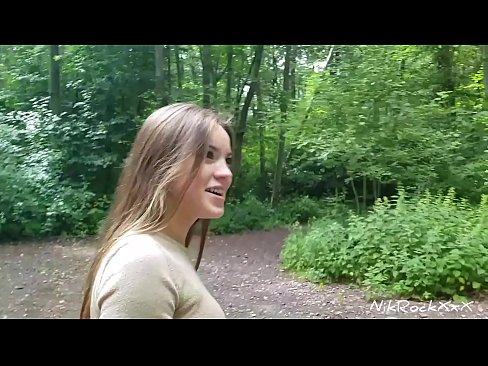 ❤️ Le propuse a Evelina que folláramos en un lugar público. Ella dijo que sí. Entonces la follé por el culo y me corrí en su boca. Luego se meó encima. Video de sexo en es.sex00.top ❌️