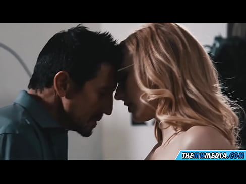 ❤️ Sexo romántico con una rubia cachonda Video de sexo en es.sex00.top ❌️
