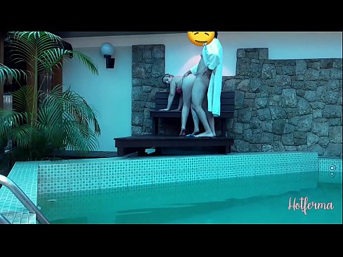 ❤️ El jefe invita a la criada a la piscina, pero no pudo resistirse a una caliente Video de sexo en es.sex00.top ❌️